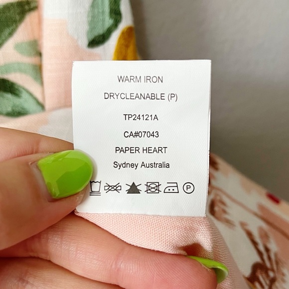 Paper Heart Linen-Blend Fruit Print Tie Front Vest Tank Pink Size Small NEW - Picture 10 of 10